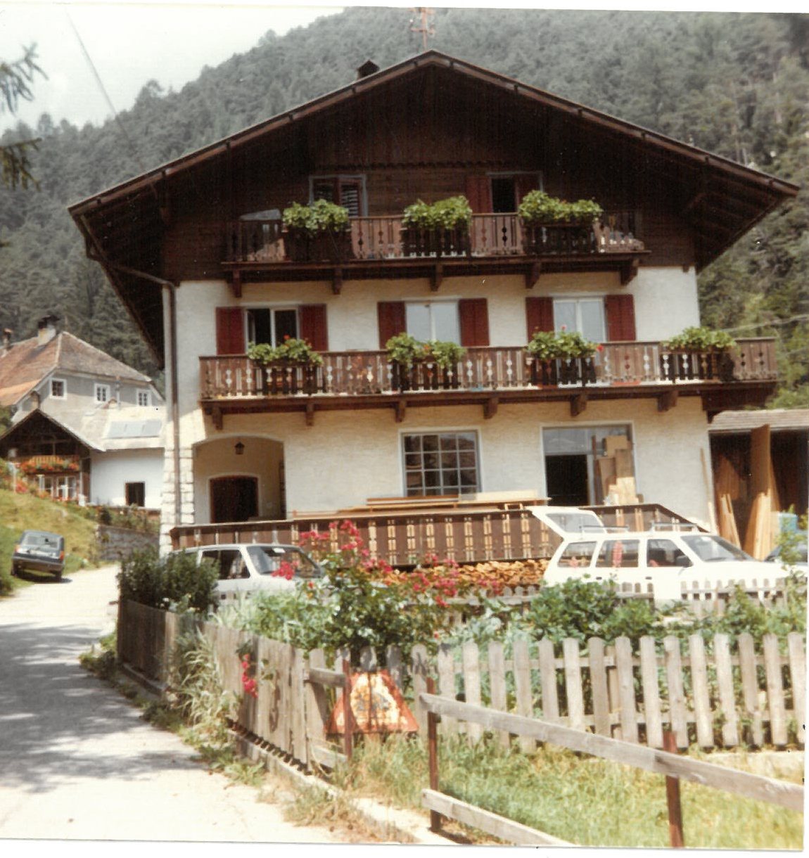 Wohnhaus und Werkstatt der Familie Rogen damals